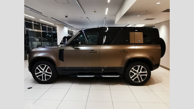 2023 認定中古車 Land Rover Defender 110 ゴンドワナストーン D300 AWD（AT） X