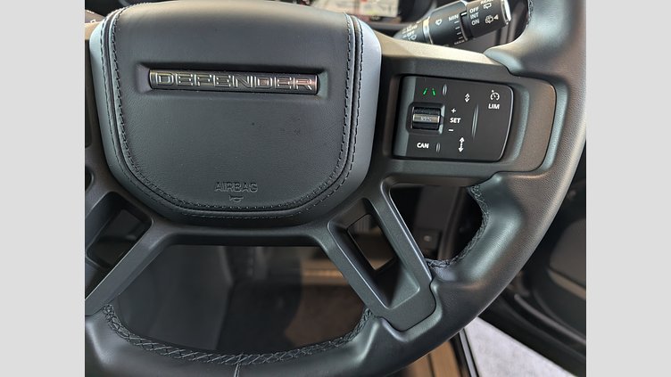 2024 認定中古車 Land Rover Defender 90 カルパチアングレイ D300 AWD（AT） X-DYNAMIC HSE