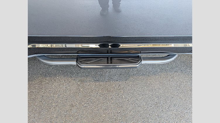 2024 認定中古車 Land Rover Defender 90 カルパチアングレイ D300 AWD（AT） X-DYNAMIC HSE