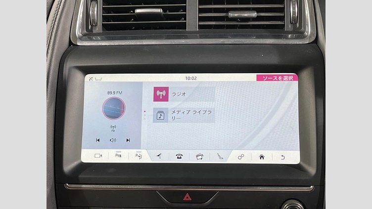 2018 認定中古車 Jaguar E-Pace サントリーニブラック P200 オートマチック全輪駆動 HSE