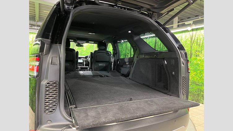 2018 認定中古車 Land Rover Discovery Santorini Black 3.0 V6 Dsl Mono Turbo Std Flow HSE