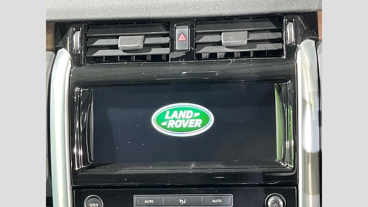 2018 認定中古車 Land Rover Discovery Santorini Black 3.0 V6 Dsl Mono Turbo Std Flow HSE