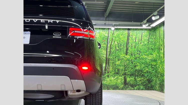 2018 認定中古車 Land Rover Discovery Santorini Black 3.0 V6 Dsl Mono Turbo Std Flow HSE