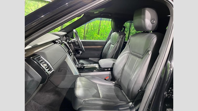 2018 認定中古車 Land Rover Discovery Santorini Black 3.0 V6 Dsl Mono Turbo Std Flow HSE