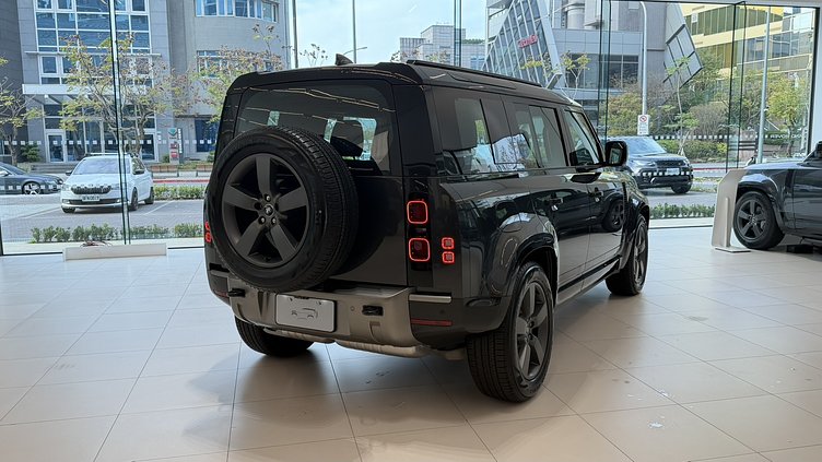 2025 新車 Land Rover Defender 110 (1AU) 喀爾巴阡灰 Carpathian Grey D300  輕油電混合 X-Dynamic HSE