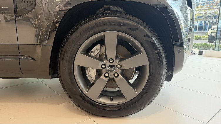 2025 新車 Land Rover Defender 110 (1AU) 喀爾巴阡灰 Carpathian Grey D300  輕油電混合 X-Dynamic HSE