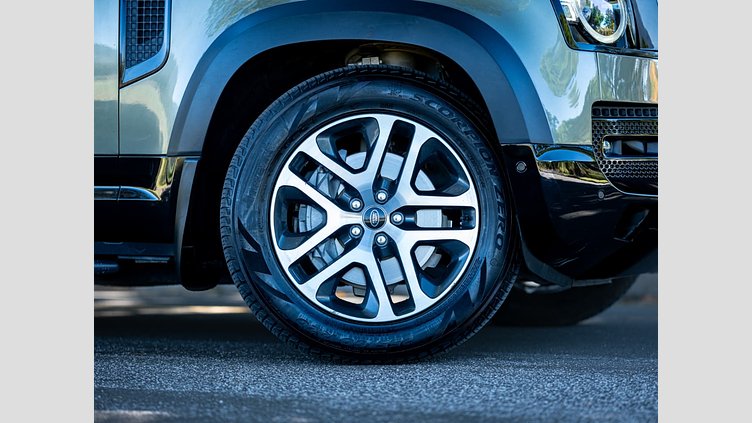 2024 Approved Land Rover Defender 110 Pangea Green 4x4 Auto D300 HSE X-DYNAMIC