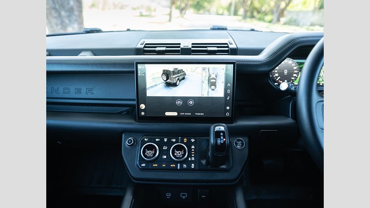 2024 Approved Land Rover Defender 110 Pangea Green 4x4 Auto D300 HSE X-DYNAMIC