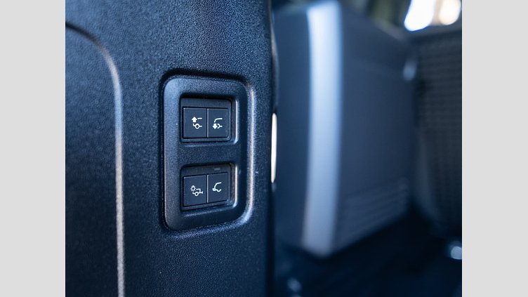 2024 Approved Land Rover Defender 110 Pangea Green 4x4 Auto D300 HSE X-DYNAMIC