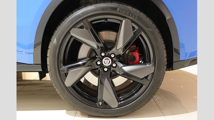 2023 認定中古車 Jaguar F-Pace ウルトラブルー P550 AWD（オートマチック） SVR