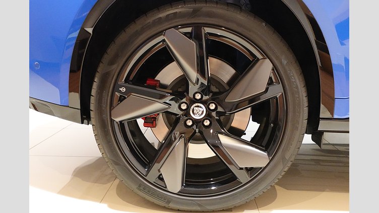 2023 認定中古車 Jaguar F-Pace ウルトラブルー P550 AWD（オートマチック） SVR