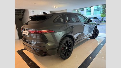 F-Pace 6