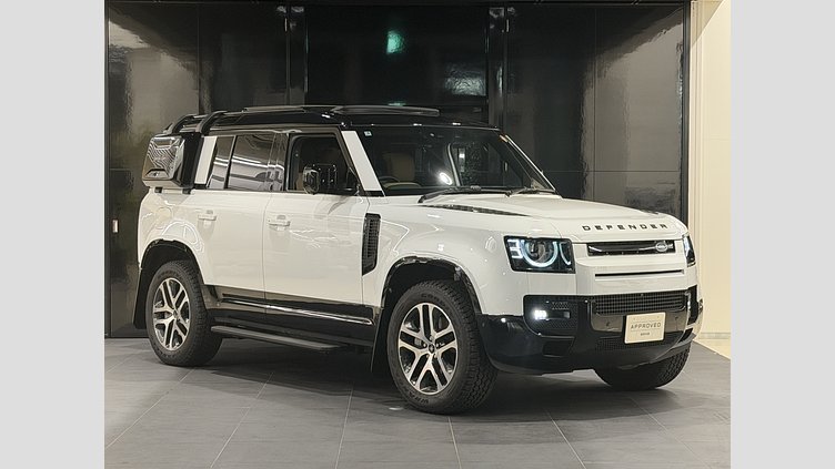 2025 認定中古車 Land Rover Defender 110 フジホワイト D350 ディーゼルマイルドハイブリッド X-Dynamic HSE