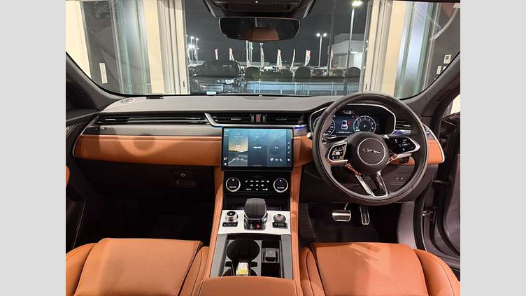 2024 認定中古車 Jaguar F-Pace アイガーグレイ P400e ガソリン プラグインハイブリッド R-DYNAMIC HSE