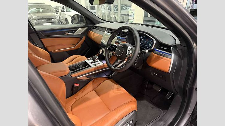 2024 認定中古車 Jaguar F-Pace アイガーグレイ P400e ガソリン プラグインハイブリッド R-DYNAMIC HSE