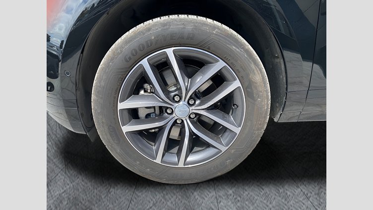 2024 Approved Land Rover Range Rover Evoque Santorini Black Petrol Plug-in Hybrid Standard Wheelbase Dynamic SE