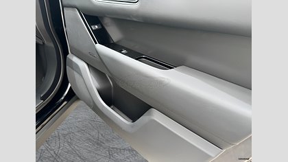 Range Rover Velar 9