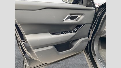 Range Rover Velar 10