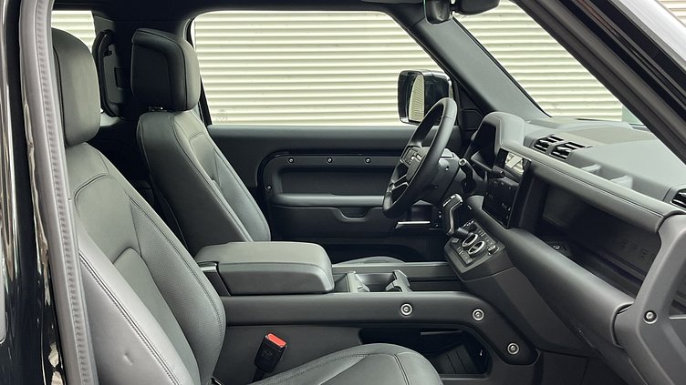 2025 認證中古車 Land Rover Defender 90 (1AG) 聖托里尼黑 Santorini Black D300  輕油電混合 X-Dynamic HSE