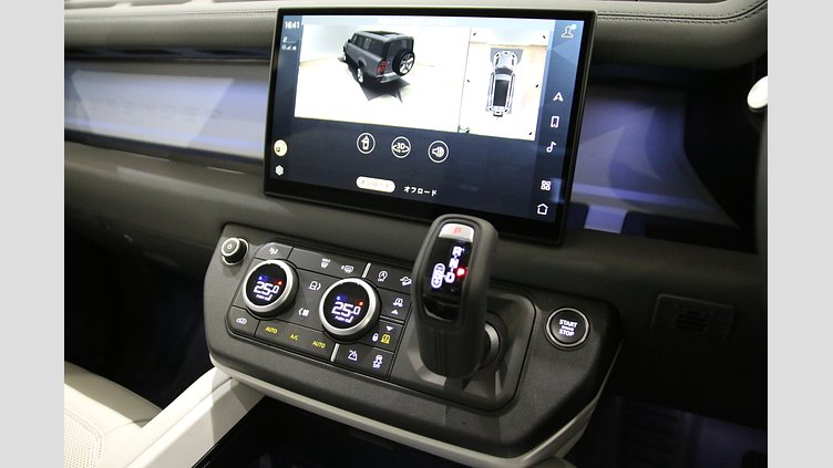 2024 認定中古車 Land Rover Defender 130 セドナレッド D350 ディーゼルマイルドハイブリッド X-Dynamic SE