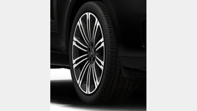 2024 認定中古車 Land Rover Range Rover サントリーニブラック P530 AWD（AT） ロングホイールベース7席シート HSE