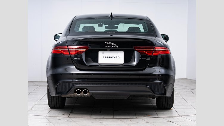 2021 認定中古車 Jaguar XE サントリーニブラック D200 AWD（オートマチック）MHEV R-DYNAMIC S　D200　AWD