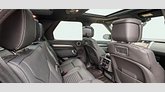 2025 Approved  Discovery Santorini Black Discovery Dynamic HSE Ingenium 3,0 literes, hathengeres, 350 lóerős dízelmotor (automata) összkerékhajtás Dynamic HSE Kép 9