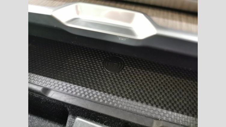 2024 認定中古車 Land Rover Range Rover アイガーグレイ P550 AWD PHEV（AT） スタンダードホイールベース Autobiography