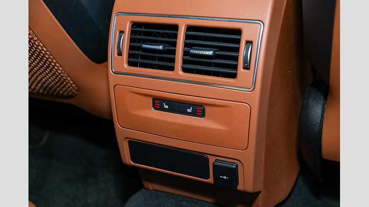 2021 Approved Jaguar F-Pace Yulong White P550 5.0L Supercharged V8 Petrol AWD AUTOMATIC SVR 5.0L S/C V8 21MY