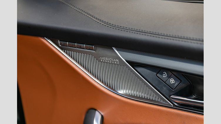 2021 Approved Jaguar F-Pace Yulong White P550 5.0L Supercharged V8 Petrol AWD AUTOMATIC SVR 5.0L S/C V8 21MY