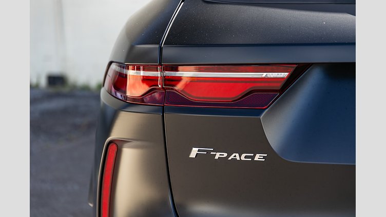 2021 Approved Jaguar F-Pace Yulong White P550 5.0L Supercharged V8 Petrol AWD AUTOMATIC SVR 5.0L S/C V8 21MY