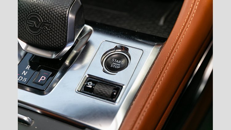 2021 Approved Jaguar F-Pace Yulong White P550 5.0L Supercharged V8 Petrol AWD AUTOMATIC SVR 5.0L S/C V8 21MY