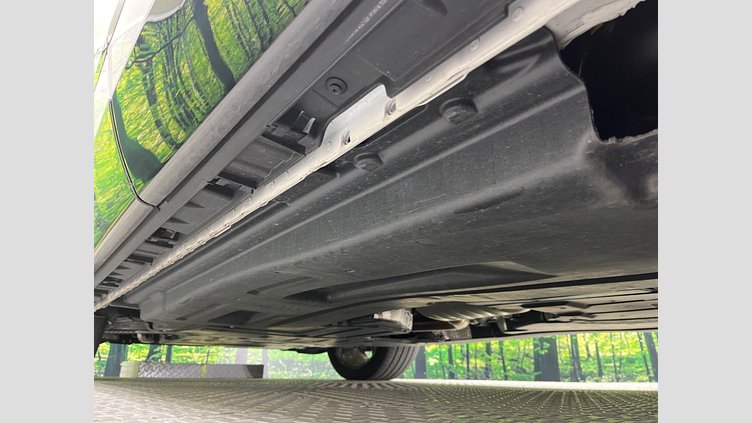 2023 認定中古車 Land Rover Range Rover Velar オストゥーニパールホワイト D200マイルドハイブリッド（ディーゼル） Standard Wheelbase Dynamic SE