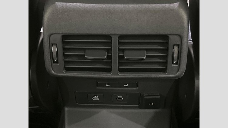 2023 認定中古車 Land Rover Range Rover Velar オストゥーニパールホワイト D200マイルドハイブリッド（ディーゼル） Standard Wheelbase Dynamic SE