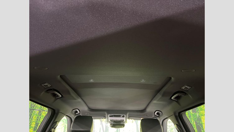 2023 認定中古車 Land Rover Range Rover Velar オストゥーニパールホワイト D200マイルドハイブリッド（ディーゼル） Standard Wheelbase Dynamic SE