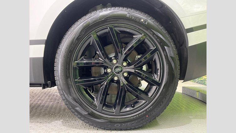 2024 認定中古車 Land Rover Range Rover Velar フジホワイト D200マイルドハイブリッド（ディーゼル） スタンダードホイールベース S