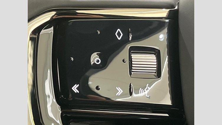 2024 認定中古車 Land Rover Range Rover Velar フジホワイト D200マイルドハイブリッド（ディーゼル） スタンダードホイールベース S