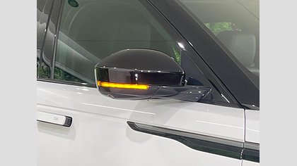 Range Rover Velar 35