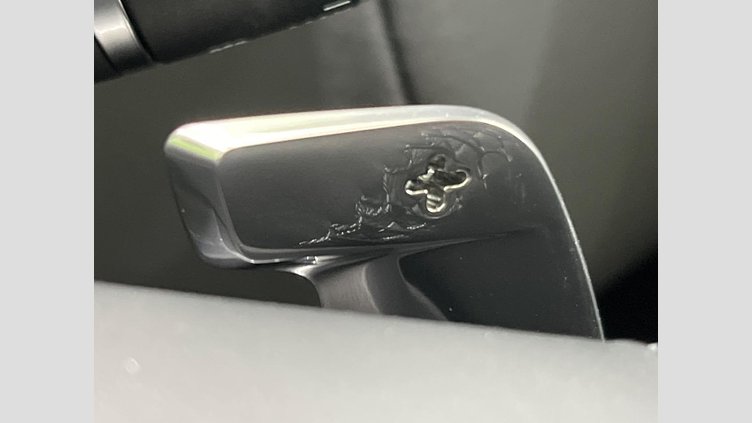 2024 認定中古車 Land Rover Range Rover Velar フジホワイト D200マイルドハイブリッド（ディーゼル） スタンダードホイールベース S