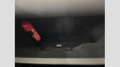 Range Rover Velar 40