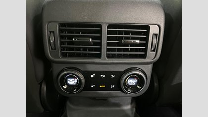 Range Rover Velar 59