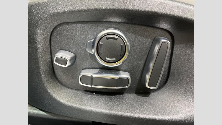 2024 認定中古車 Jaguar E-Pace カルパチアングレイ D200マイルドハイブリッド（ディーゼル） R-DYNAMIC SE