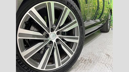 Range Rover 53