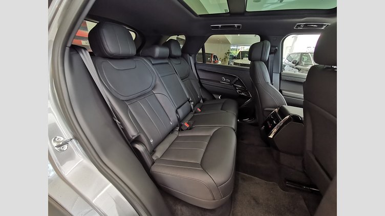 2024 認定中古車 Land Rover Range Rover Sport アイガーグレイ D300マイルドハイブリッド スタンダードホイールベース Dynamic SE