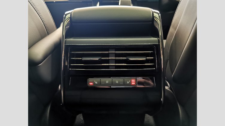 2024 認定中古車 Land Rover Range Rover Sport アイガーグレイ D300マイルドハイブリッド スタンダードホイールベース Dynamic SE