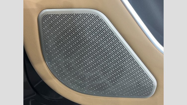 2024 認定中古車 Land Rover Range Rover シャラントグレイ D300 AWD MHEV（AT） スタンダードホイールベース Autobiography