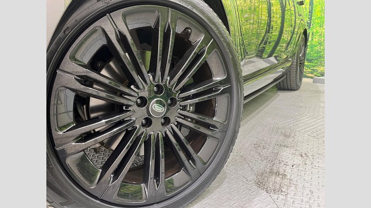 2024 認定中古車 Land Rover Range Rover シャラントグレイ D300 AWD MHEV（AT） スタンダードホイールベース Autobiography