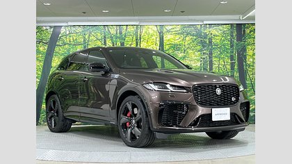 F-Pace 62