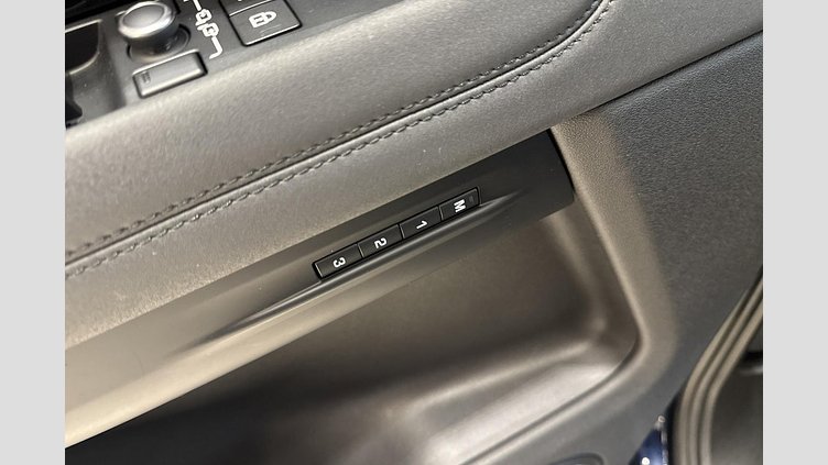 2021 Approved Land Rover Range Rover Evoque Portofino Blue PHEV​ P300 SE