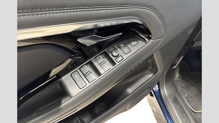 2021 Approved Land Rover Range Rover Evoque Portofino Blue PHEV​ P300 SE